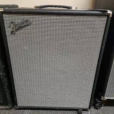 Store Special Product - Fender Rumble800